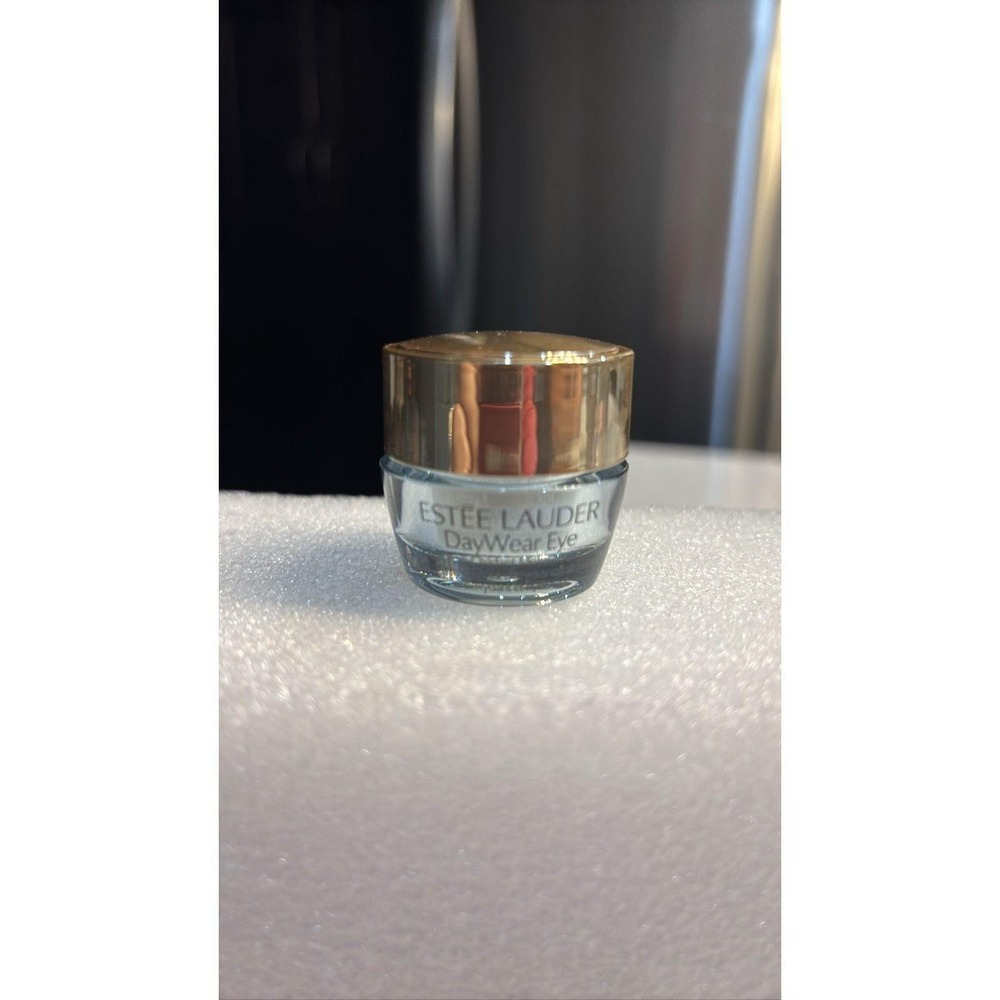 Estee Lauder DayWear Eye Cooling Antioxidant Moisture Gel Creme .17oz SAMPLE